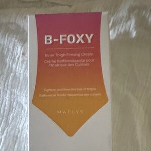 MAËLYS B-FOXY Inner Thigh Firming Cream - Pink and White